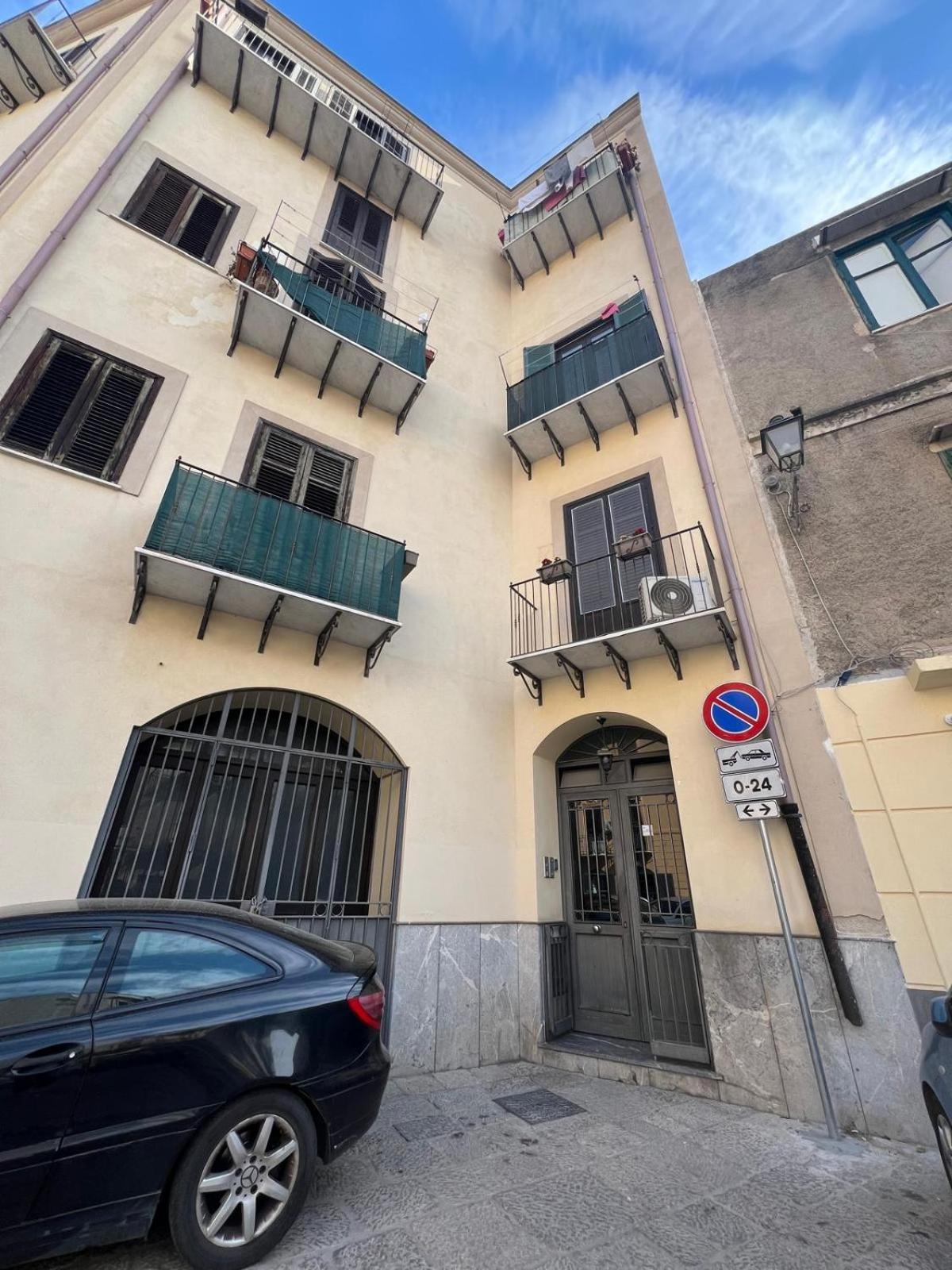 Sant'Eligio Apartments & Rooms Palerme Extérieur photo
